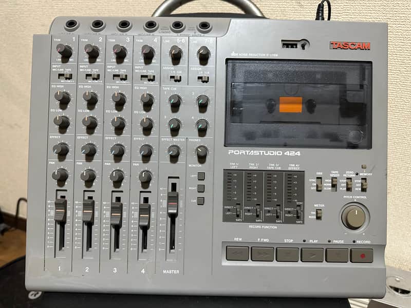 TASCAM 424 PortaStudio serviced image 1