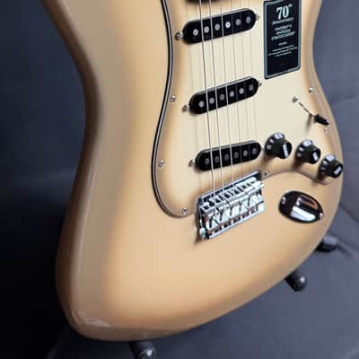 Fender 70th Anniversary Vintera II Stratocaster Electric Guitar Antigua w/ OHSC (616) image 5