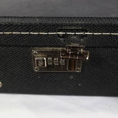 2004 Gibson Les Paul Supreme Electric Guitar with Original Case image 18