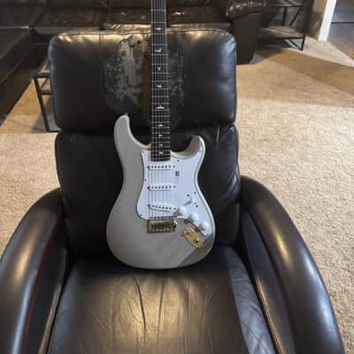 PRS Silver Sky John Mayer Signature "Dead Spec" 2023 - Present - Moc Sand Satin Nitro image 1