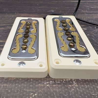 Unused 60s DeArmond Rocket Gold Foil Mustache Pickups NOS image 6