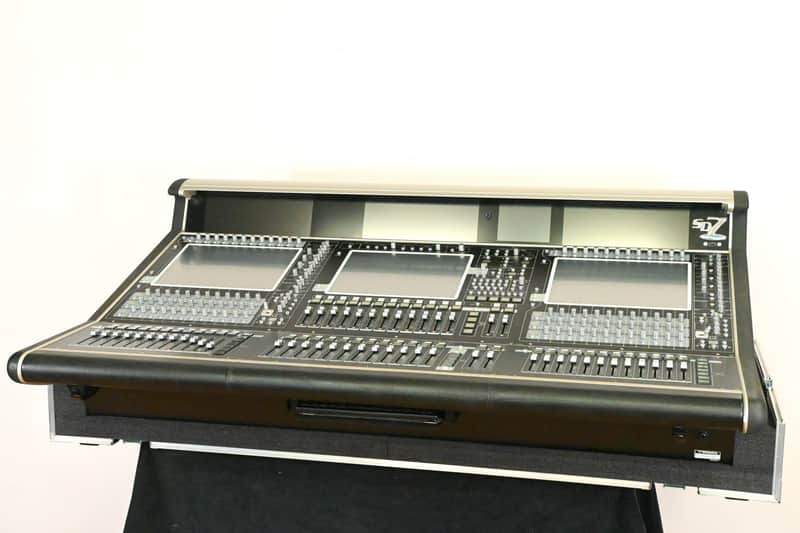 DiGiCo SD7 Digital Console w/Dual Engines, Waves, ST Optical & Road Case CG01044 *ASK FOR SHIPPING* image 1