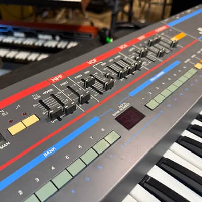 Roland Juno 106 image 3