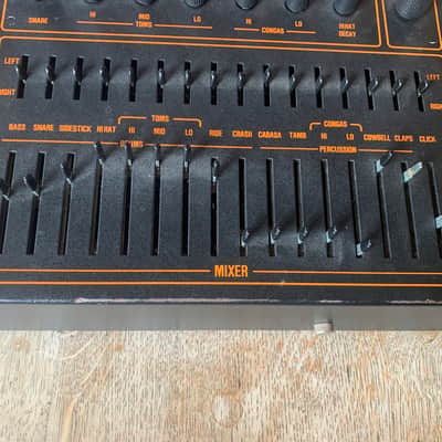 Linn LinnDrum LM2  PRINCE's Fav Drum Machine yeah ! image 2