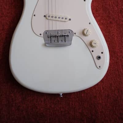 Fender Traditional Duo-Sonic 1994 with major upgrades - Cream image 2