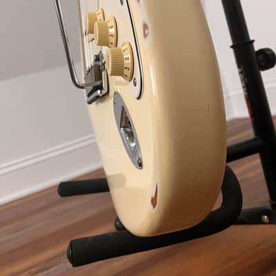 1995 Fender American Standard Stratocaster (w/ Eric Johnson signature pickups) - Arctic White image 11