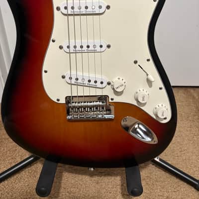 Fender American Standard Stratocaster  2008 - Sunburst imagen 2