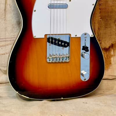 Fender MIJ-CIJ '62 Reissue Telecaster Custom 1997 - 3 Tone Sunburst Bild 3
