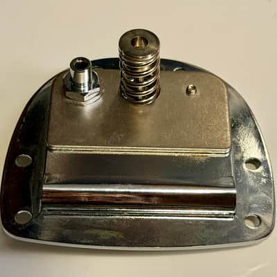 Fender Classic Player Jazzmaster bridge and tremolo plate image 2