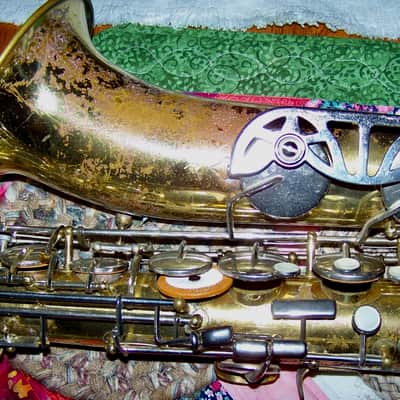 Unbranded Tenor Saxophone w/ Case #802113 Taiwan image 3