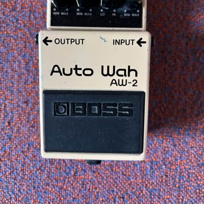 Boss AW-2 Auto Wah (Silver Label) 1991 - 1999 - Yellow image 1
