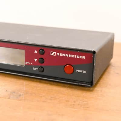 Sennheiser ew 100 G2 Bodypack Wireless System 626-662MHz NO POWER SUPPLY CG010ZE image 2