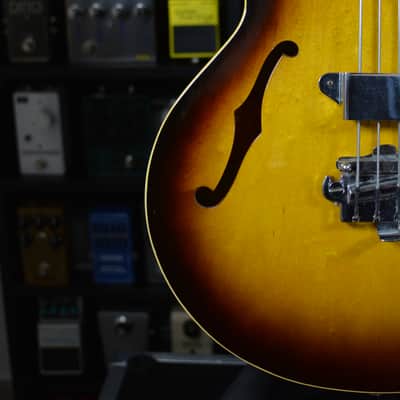 Gibson EB-2 1967 - Sunburst image 9