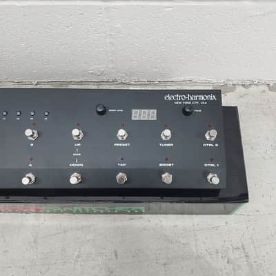 Electro-Harmonix Super Switcher Programmable Effects Hub with Box image 3
