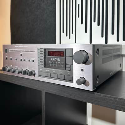 Carver Magnetic Field Power Amplifier Carver MXR-130 image 4