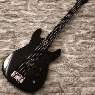 Vintage Kramer THE SHREDDER by L.A Bass - 80s - 30" Short Scale - Gloss Black - Gremlin Bass - 4-String image 2