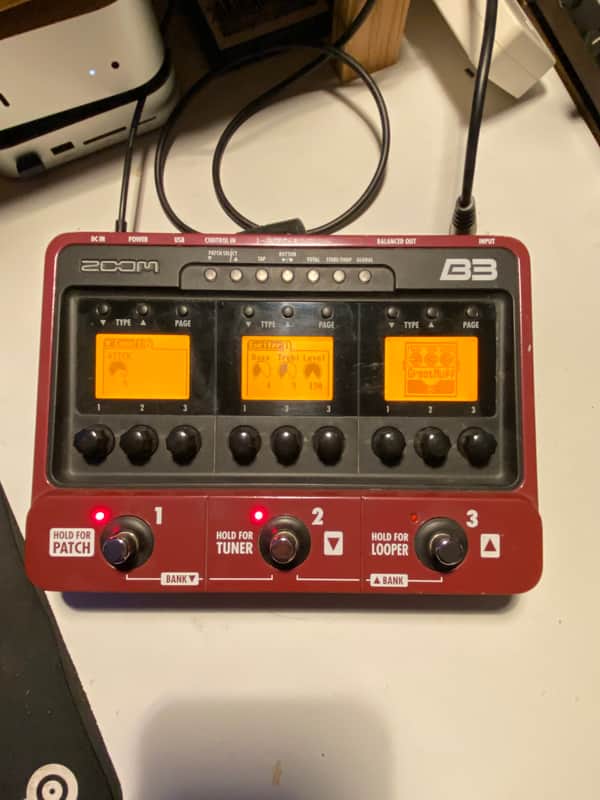 Zoom B3