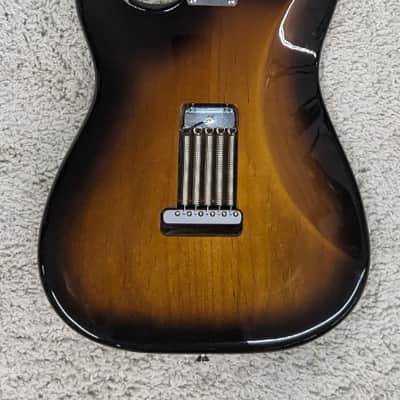 Fender Eric Johnson Signature Stratocaster guitar, Maple Neck, 2 Color Sunburst image 2