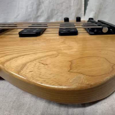Gibson EB Bass T eb-5 eb5 V 5-string Bass 2018 - Natural image 18