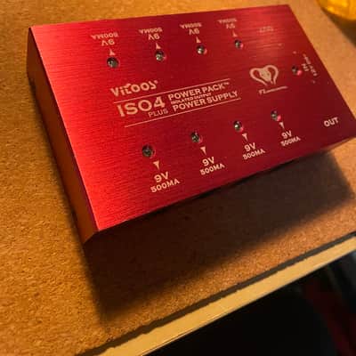 Vitoos ISO4 Plus Isolated Output Power Supply - Red image 1