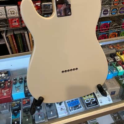 G&L ASAT Thinline Semi hollow 2024 - White image 5