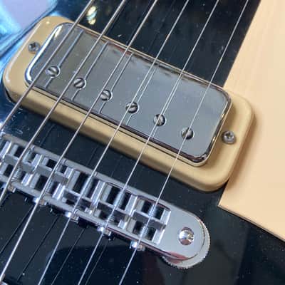 Gibson Les Paul Deluxe 2000 + Étui image 13