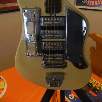 Teisco SS4L 1960's Factory White image 3