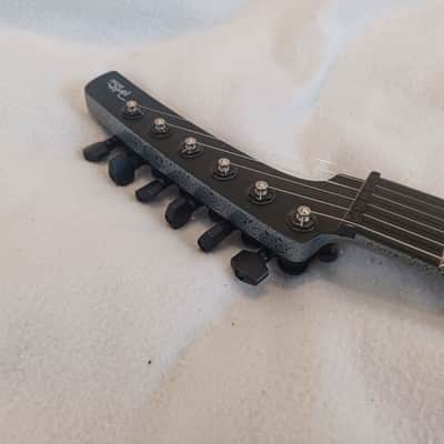Parker Fly Hardtail with drop D tuner 2000 - Stealth Gray image 19