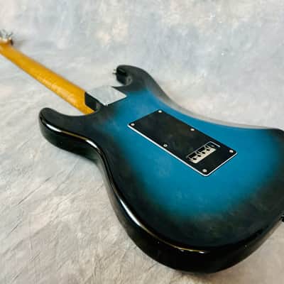 G&L Custom Shop Legacy 2023 - Lake Placid Blue Burst image 16