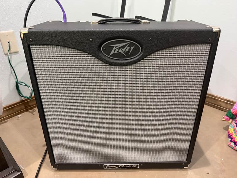Peavey Classic 50 4/10 2010-12 - Black vinyl image 1