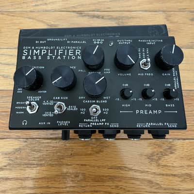 DSM & Humboldt Simplifier Bass Station Analog Bass Preamp / Cab Sim / DI image 1