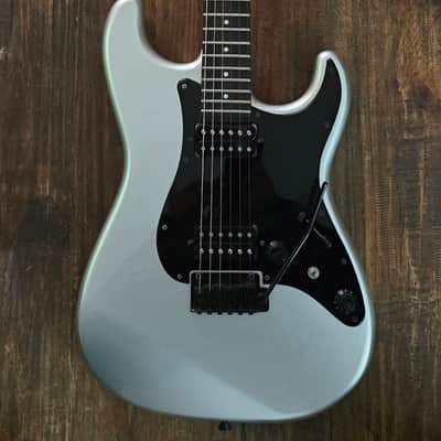 Fender MIJ Boxer Stratocaster HH 2020 - 2022 - Inca Silver image 1