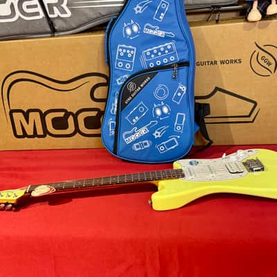 Mooer Guitars MLT10 (Travel/ Short Scale) CANDY YELLOW 2025 Super Light 2,5Kg image 14