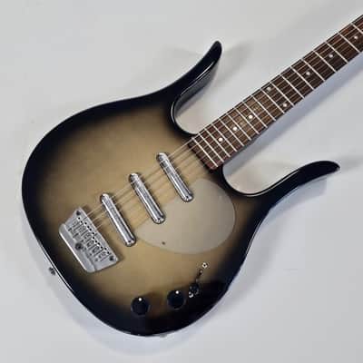 Danelectro Longhorn 3-Pickups Blackburst image 3