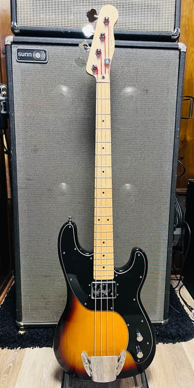 Squier Vintage Modified Precision Bass TB 2008 - 2012 - 3-Color Sunburst image 1