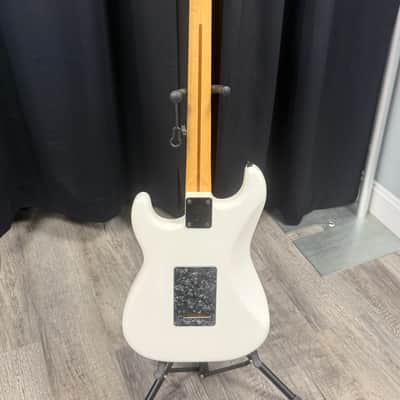 Fender Player Stratocaster HH White Bild 4