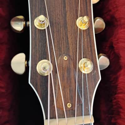 Taylor 810 Acoustic Guitar 2000 image 6