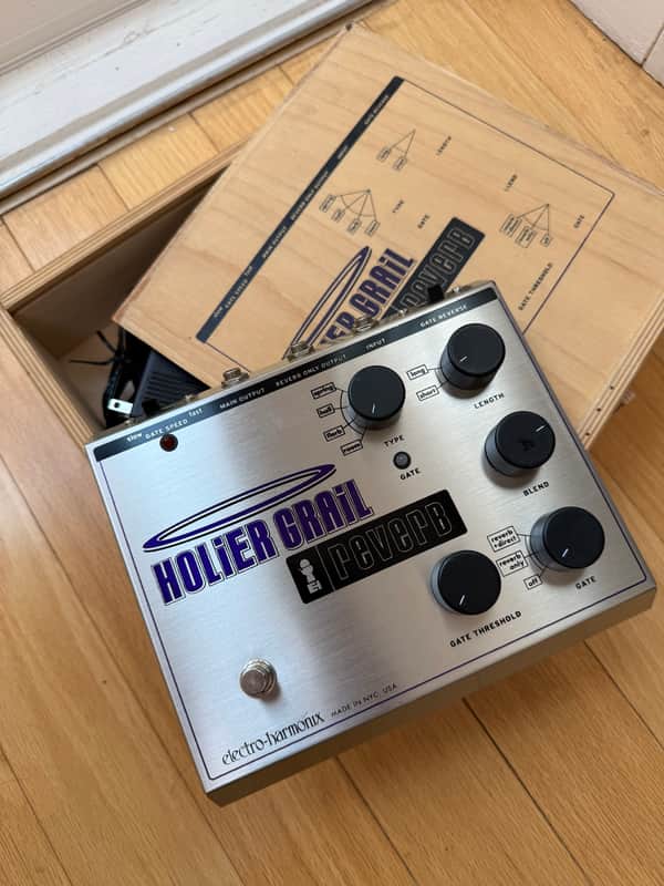 Electro-Harmonix Holier Grail