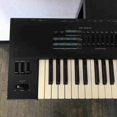 Roland JV-90 Expandable Synthesizer 76-Key Keyboard image 16