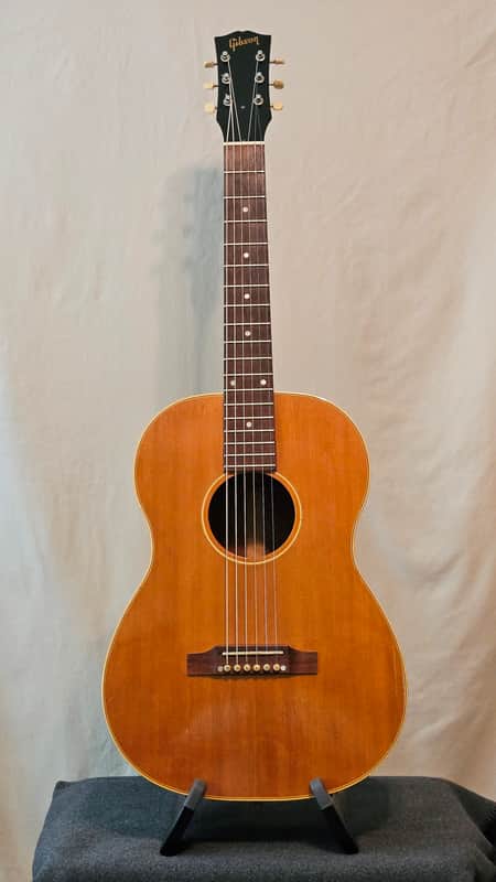 Gibson F-25 Folksinger