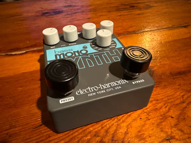 Electro-Harmonix Bass Mono Synth