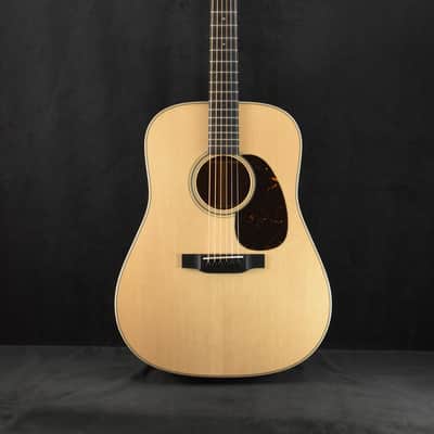Martin Custom Shop 10CMDBLKWALNUT Dreadnought 14-Fret Black Walnut image 2