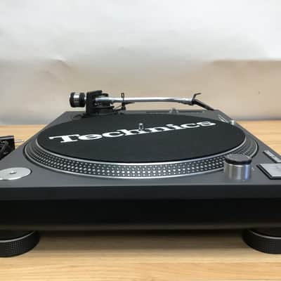 Technics SL-1210 MK2 w/ box - SSR image 4