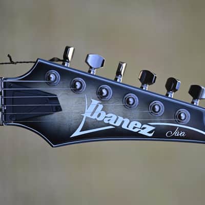 Ibanez Nita Strauss Signature JIVA10 - Deep Space Blonde image 2