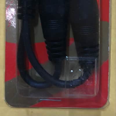 Hosa YMP-233 Stereo Y Cable 3.5MM (M) to two 1/4" (F) - Black image 2