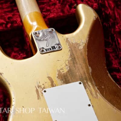 2021 Fender Custom Shop 1969 Stratocaster Heavy Relic HSS-Aztec Gold. image 18