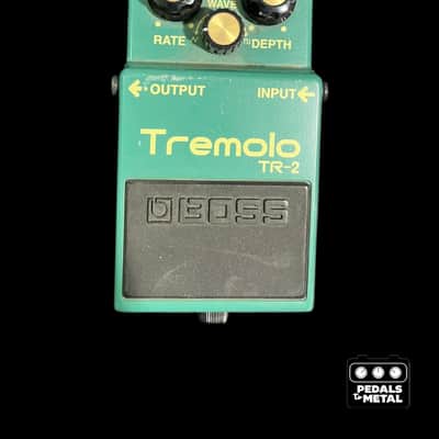 Boss TR-2 Tremolo | Reverb