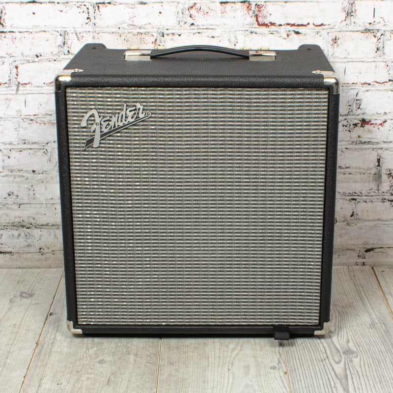 Fender Rumble 40 1x10 40w Solid-State Bass Combo Amp USED