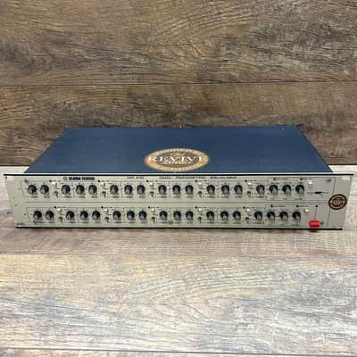 Revive Audio Modified: Klark Teknik DN410 Dual Parametric Equalizer, excellent-Output Transformers image 8