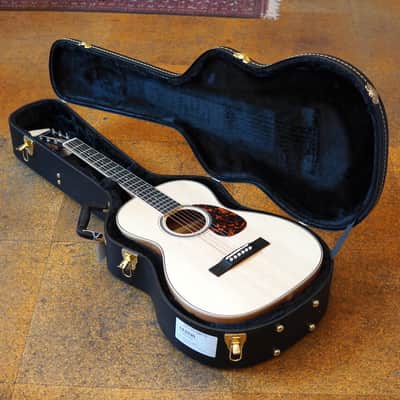 Larrivee USA 00-03 Recording Series Sitka Spruce/Mahogany Acoustic Guitar w/Hard Case image 9